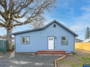 2241 Nandina St, Sweet Home, OR 97386