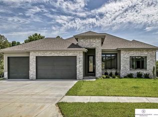 3918 S 207th St, Elkhorn, NE 68022