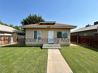 2008 Forrest St, Bakersfield, CA 93304