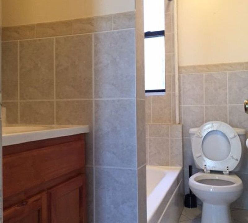 2nd image of 1226 Lincoln Pl APT C1