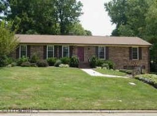 4152 Greenmead Rd, Winston Salem, NC 27106