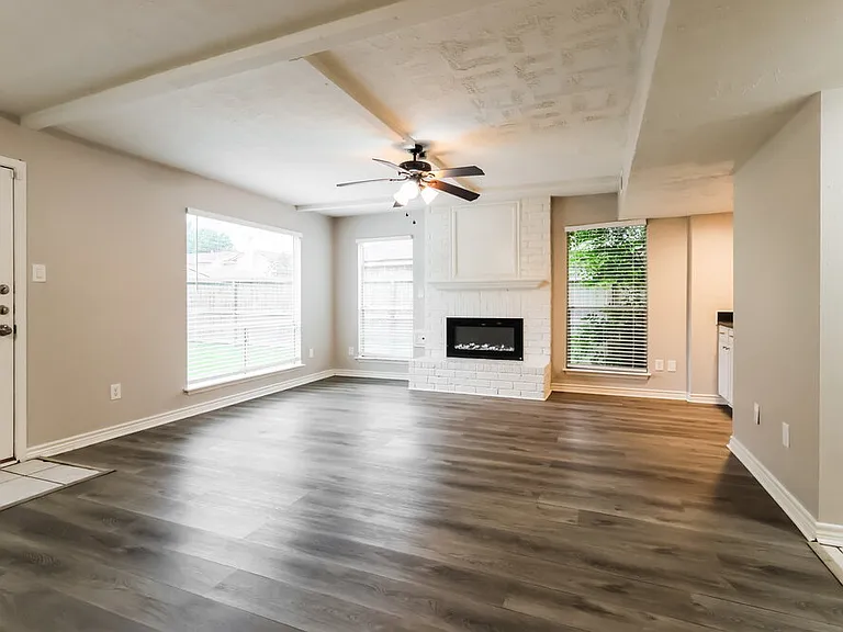 18903 Pine Trace Ct — Photo 9