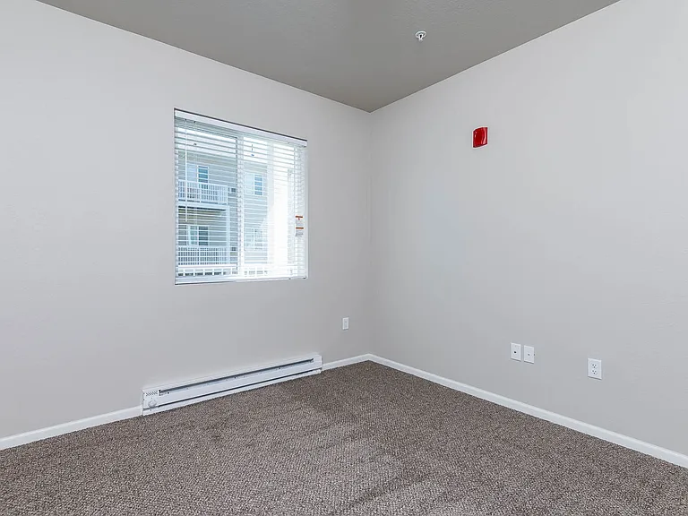 Port View Apartments | Bedroom 1