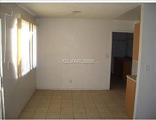 4th image of 3661 Alto Ave
