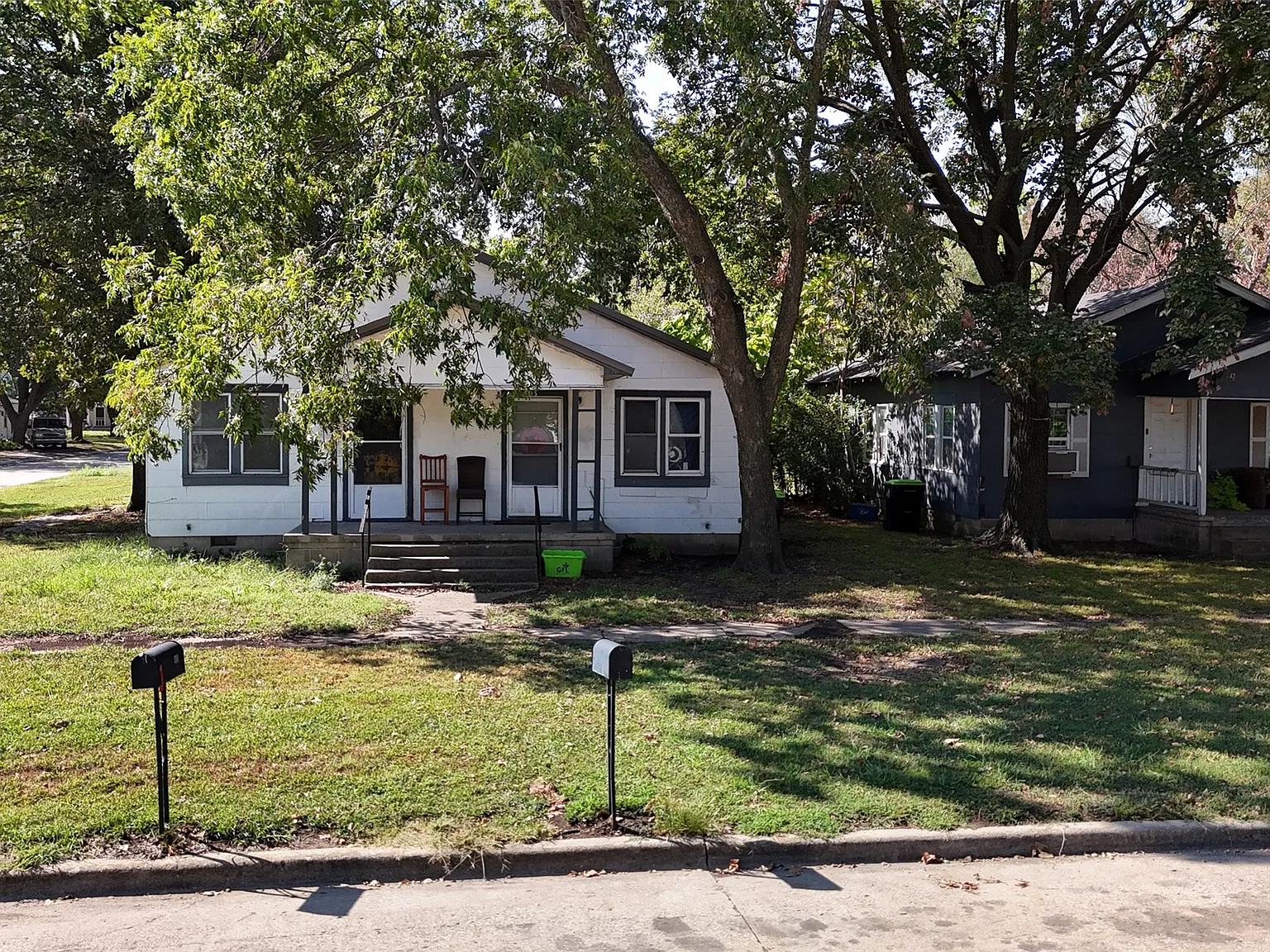 2 bed, 2.0 bath, 2201 sqft, $875 — Photo 4