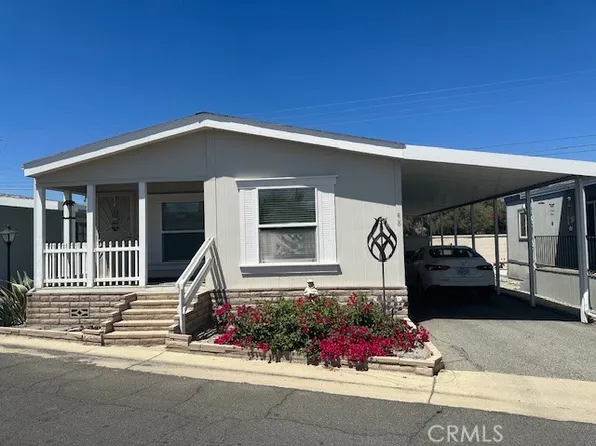 880 N Lake St Space 48, Hemet, CA 92544