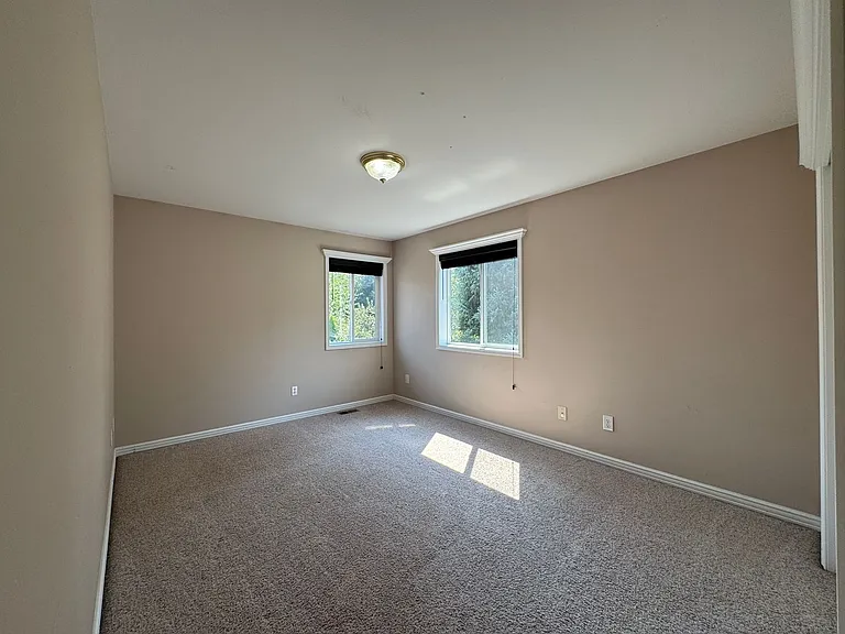 4467 Castlerock Dr — Photo 50