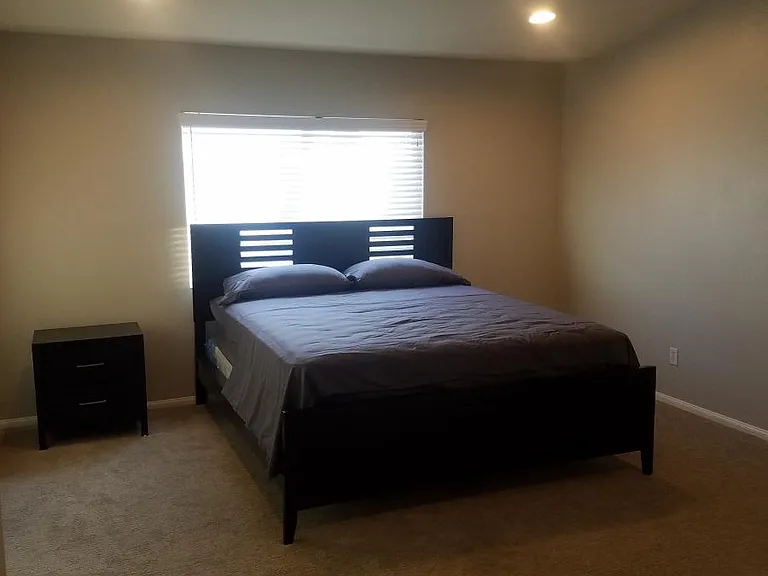 Master Bedroom - California King