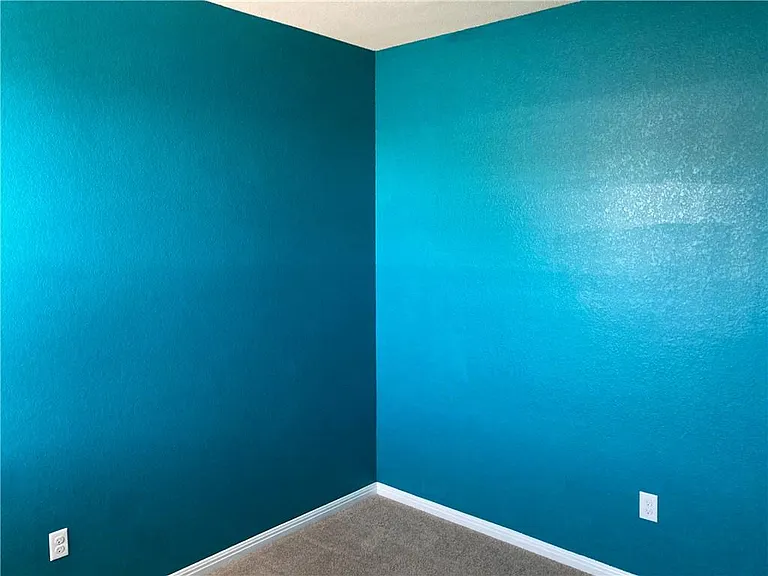 480 Triumph Rd — Photo 20