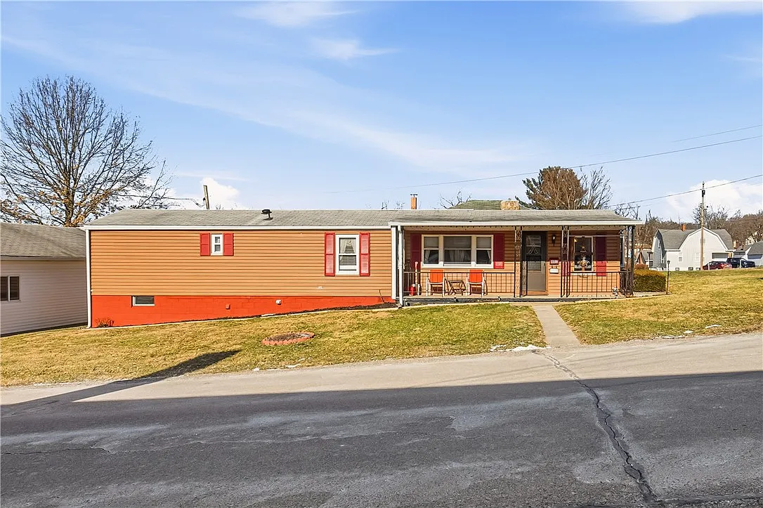 401 Jennings Ave photo 1