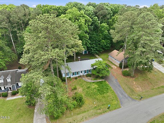 5th image of 4818 Berini Dr