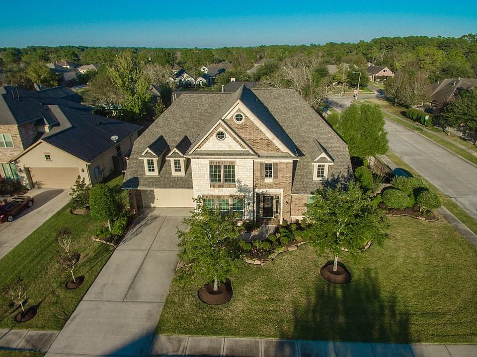 1st image of 701 Northfield Dr