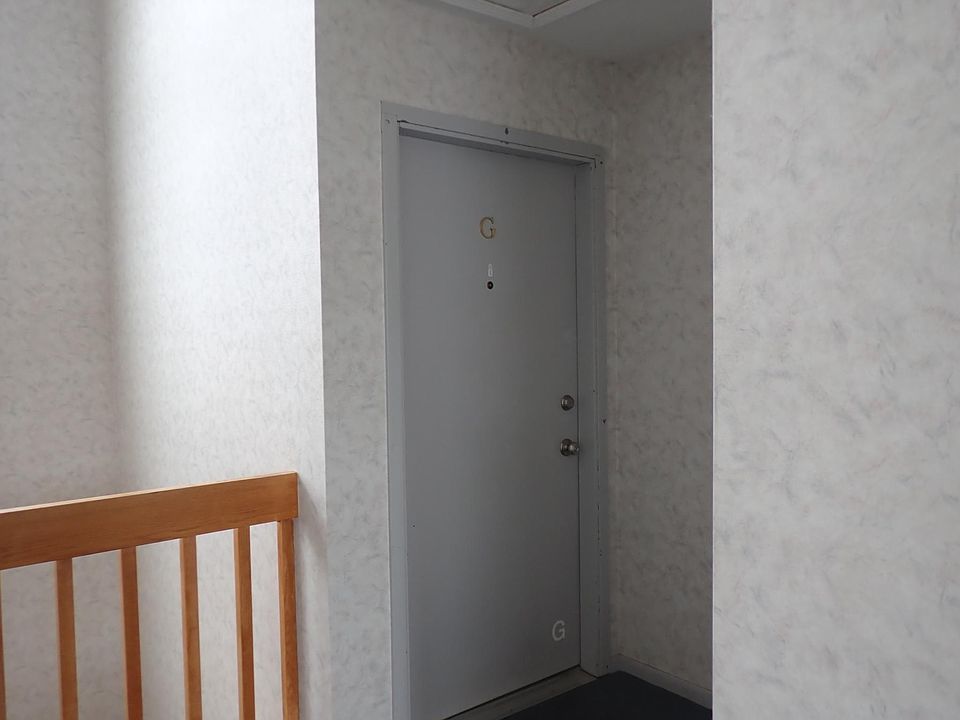 Second floor unit. Front door to the unit. Just rekeyed. Single key to deadbolt and door knob.