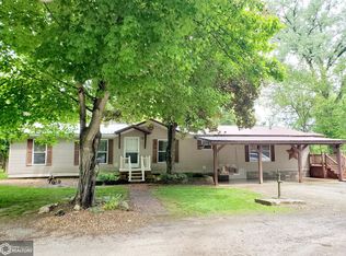 11962 Beaverdale Rd, West Burlington, IA 52655