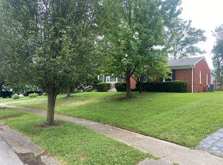 513 Claymont Dr, Lexington, KY 40503