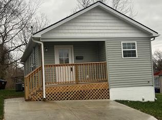 224 3rd St, Winchester, KY 40391