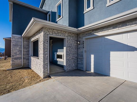 3rd image of 4656 Cedarmere Dr