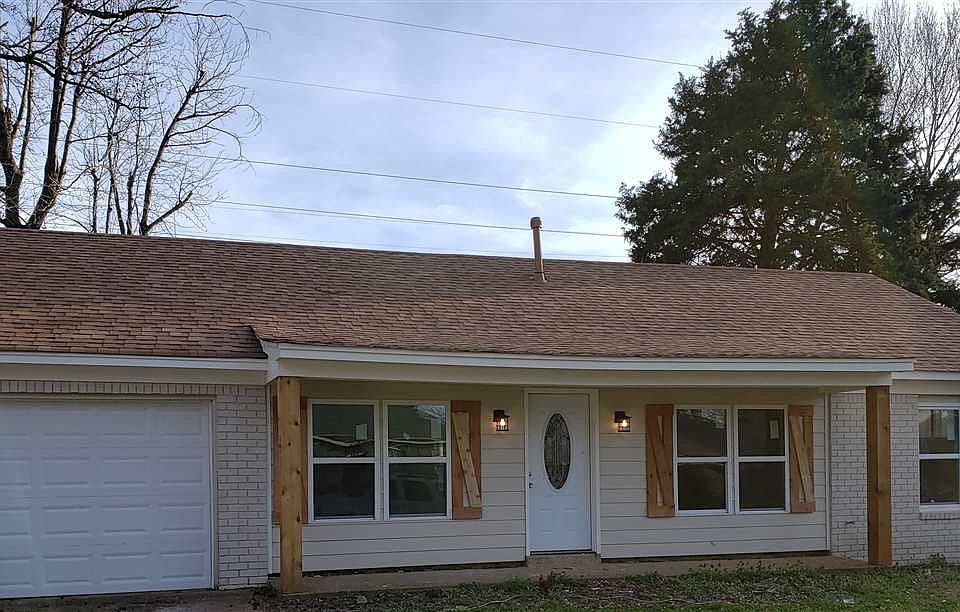1st image of 1743 Kilarney Ave