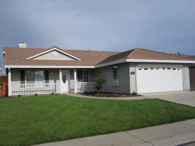 1st image of 226 Jessica Dr