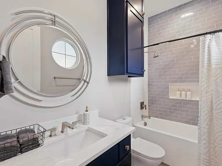 428 Northwood Dr — Photo 43