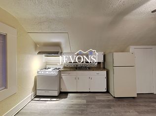 112 D St SW APT 3, Auburn, WA 98001