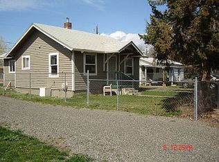 3106 2nd St, Union Gap, WA 98903