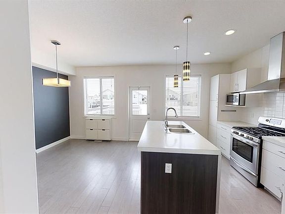 3rd image of 11227 N 75a Ave