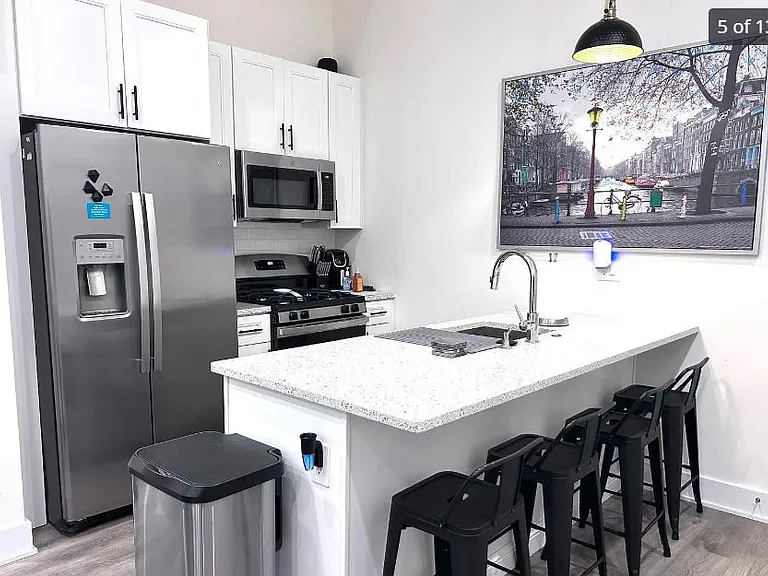 1115 N American St #D6 — Photo 3