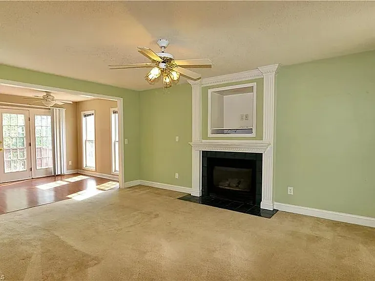 4820 Manteo Ln — Photo 8