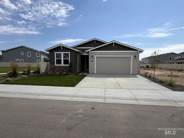 5786 N Arctic Point Ave, Meridian, ID 83646