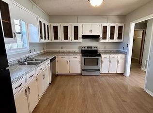 3924 Foxridge Dr, Valdosta, GA 31605