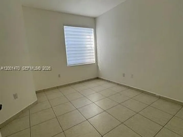 14621 Balgowan Rd #Townhouse 102-3 — Photo 9