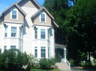 7 Lexington St #A, Dover, NH 03820