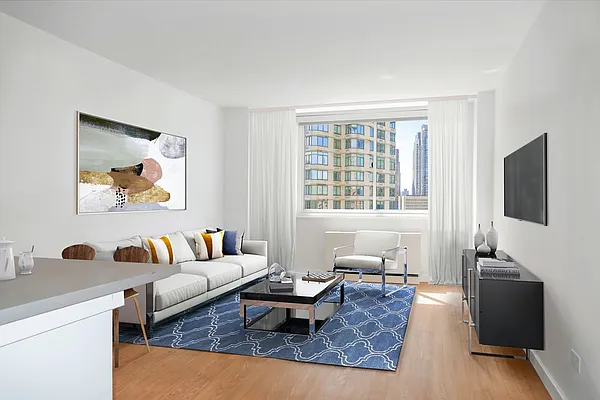 Rented by Greystar | media 15