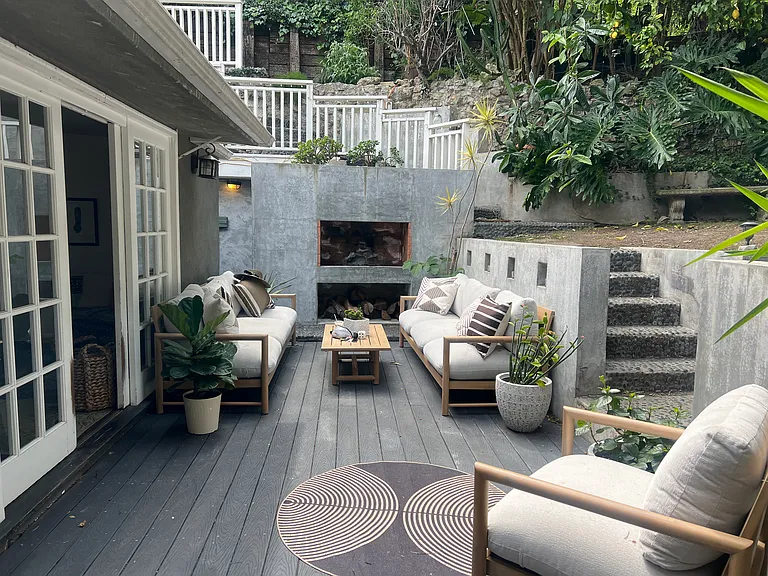 6184 Glen Oak St — Photo 37
