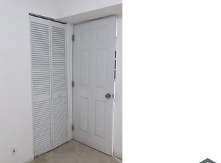 8713 SW 5th St, Hollywood, FL 33025