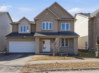939 Cahill Dr W, Ottawa, ON K1V2C3
