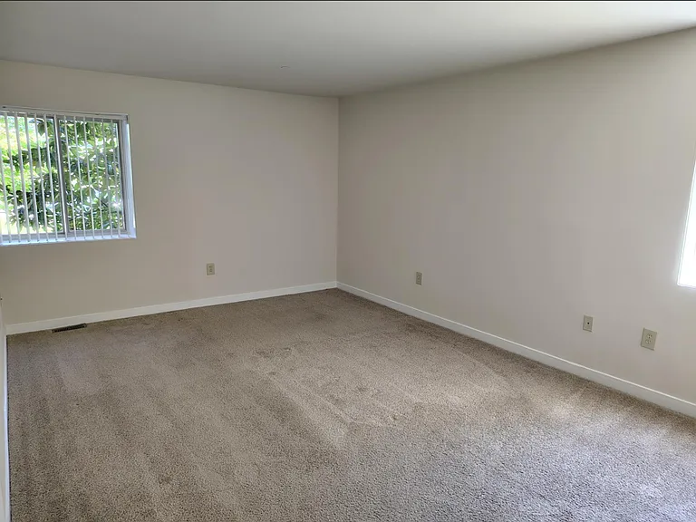 Residences at Pomona Park — Photo 99