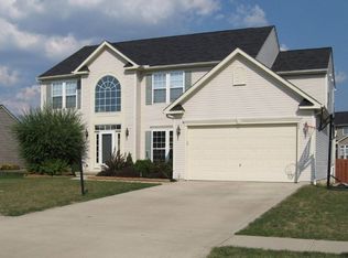 82 Stonesthrow Dr, Berea, OH 44017