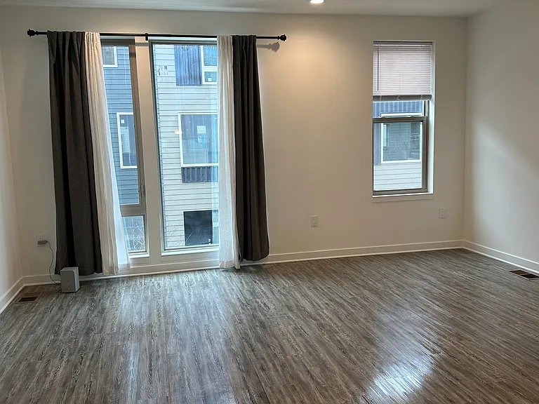 3004 Birchview Walk — Photo 10