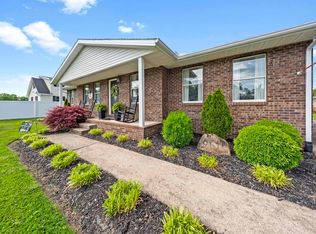 961 McCloud Dr, Worthington, KY 41183
