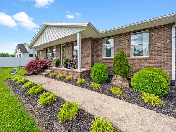 961 McCloud Dr, Worthington, KY 41183