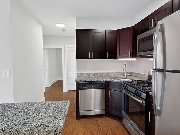 5th image of 7736-42 N Ashland Ave #1609-3C