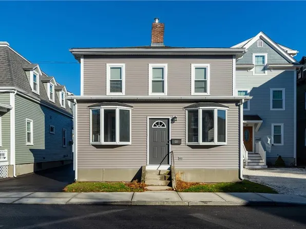 40 E Bowery St, Newport, RI 02840