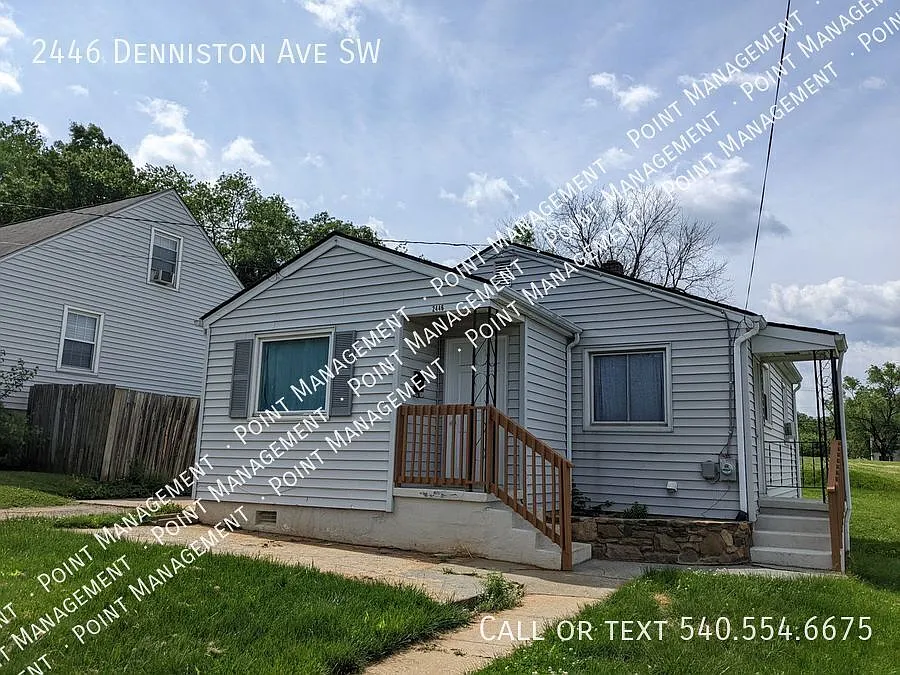 2446 Denniston Ave SW