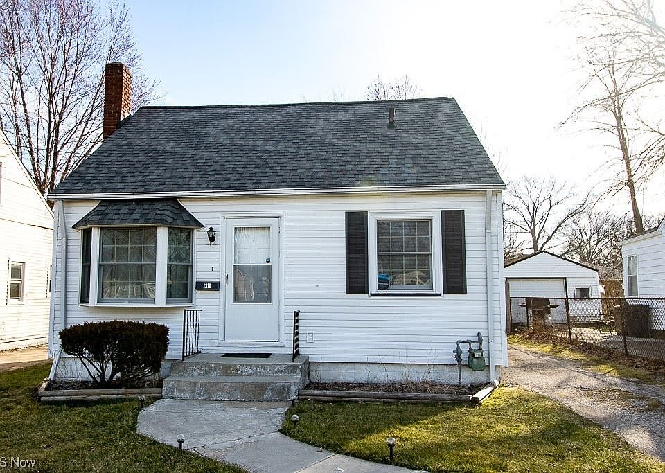1st image of 1311 E 342nd St
