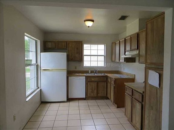 4th image of 1636 Valley Forge Dr