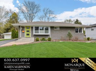 333 Elmwood Dr, Naperville, IL