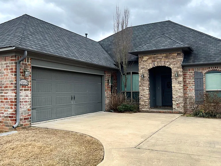 2035 Bellingrath Gdns — Photo 2