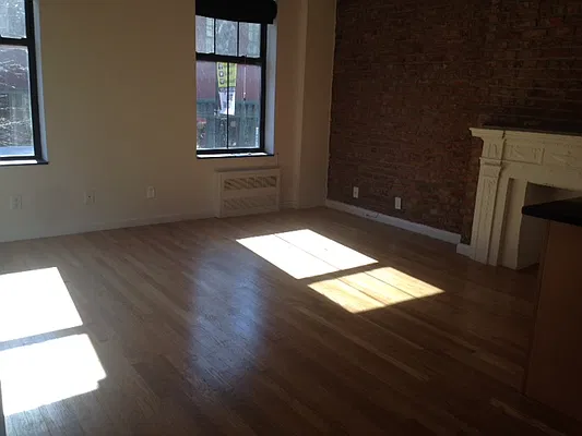 Rented by Prince Real Estate Associates LLC | media 27